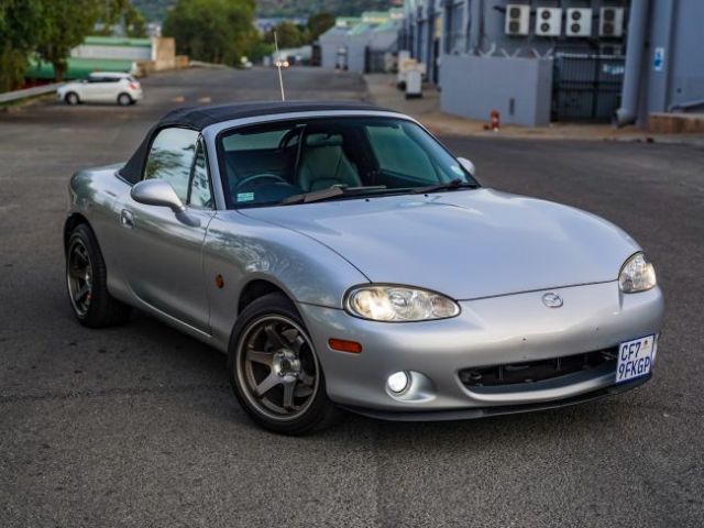 2004 - Mazda MX5 NB2 (Chad  Luckhoff)
